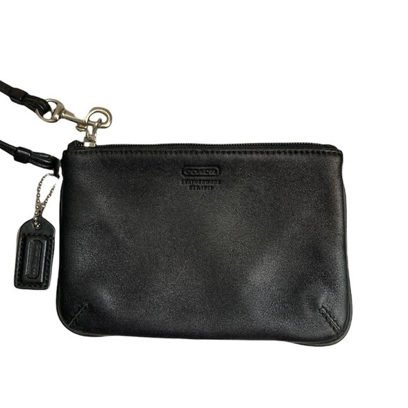 Coach black leather wristlet - Picture 1 of 8